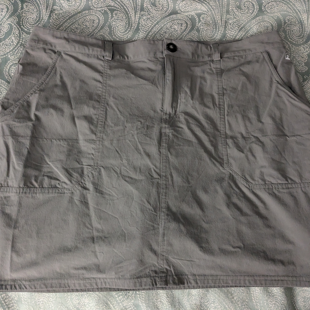 Women's Gray Skort